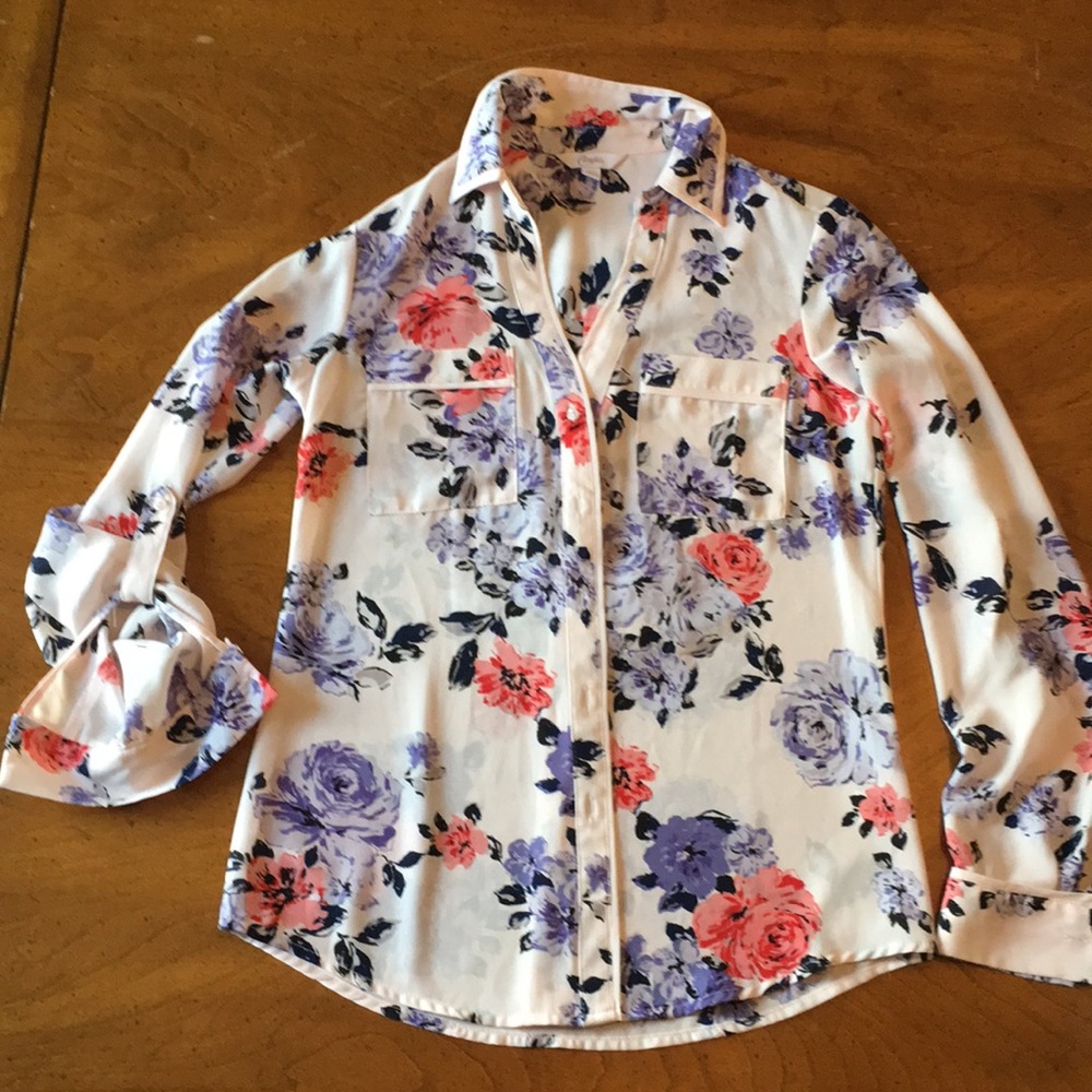 Women's floral button down